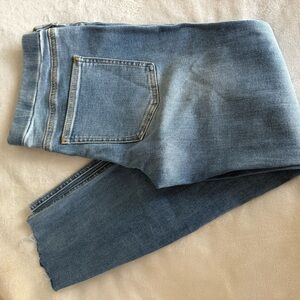 Bae. The Label - Maternity Cut off Jean